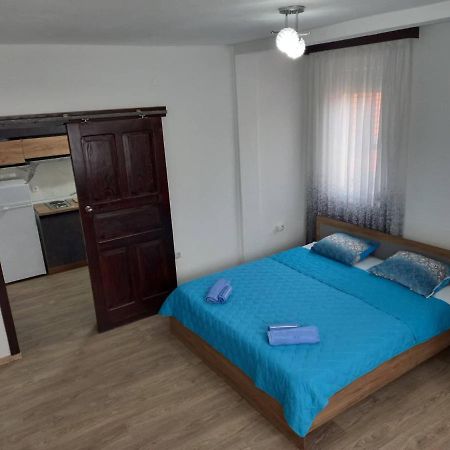Apartmants Djekovi Ohri Dış mekan fotoğraf