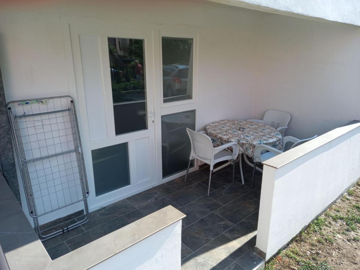 Apartmants Djekovi Ohri Dış mekan fotoğraf
